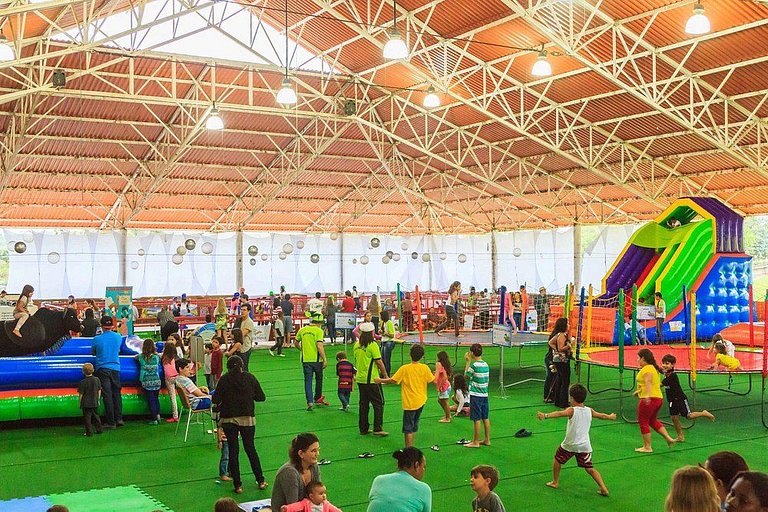 Luxury Flat at Villa Hípica in Gravatá – PE | Locar House