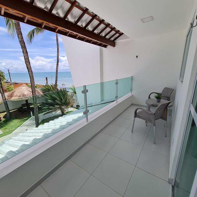 Penthouse at Maria Farinha Beach with Jacuzzi – Flat 204