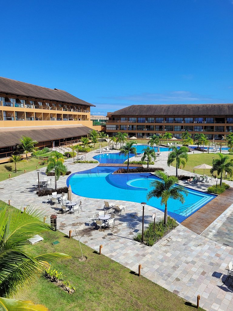 Flat 108 CM super luxo no Eco Resort Praia dos Carneiros ao