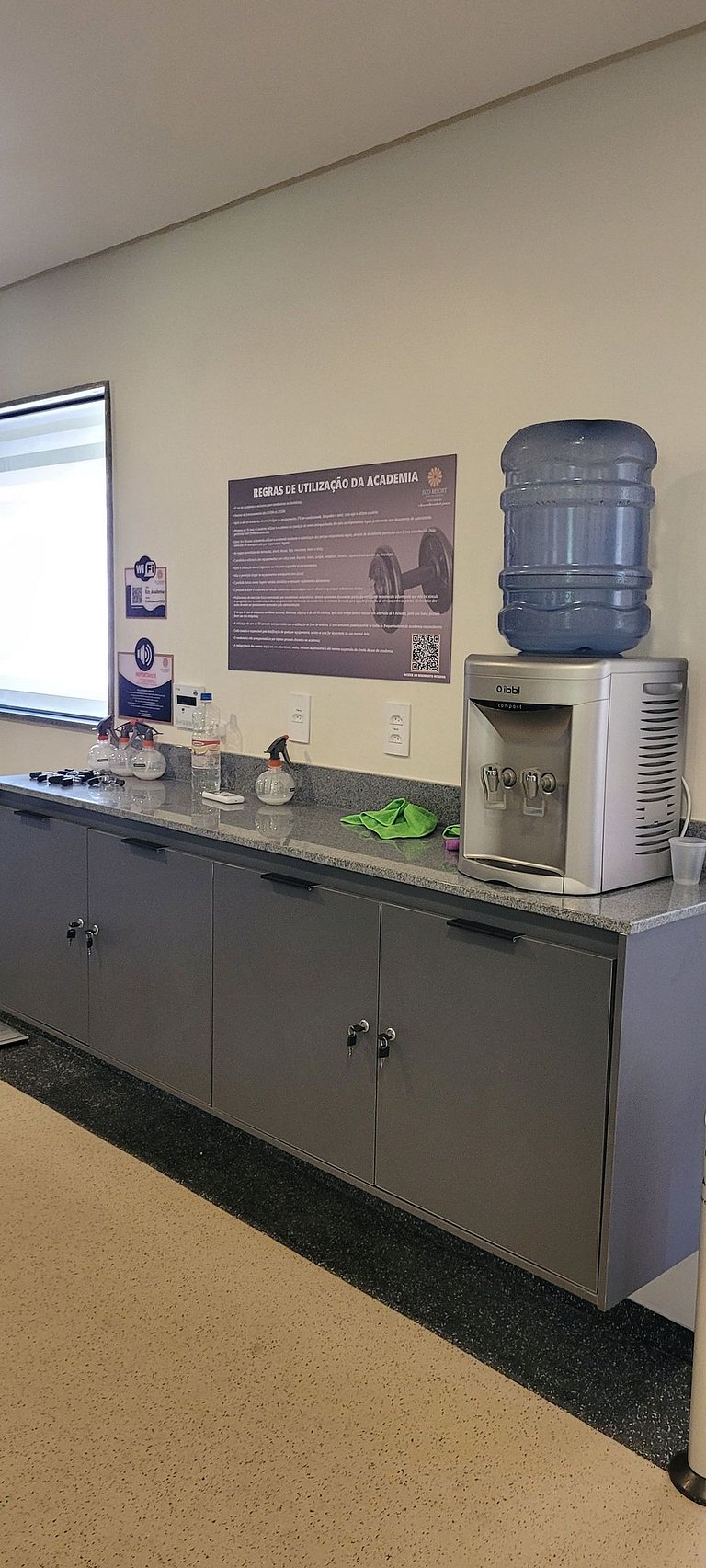 Flat 104 Luxo com varanda gourmet ao lado da Igrejinha – Loc