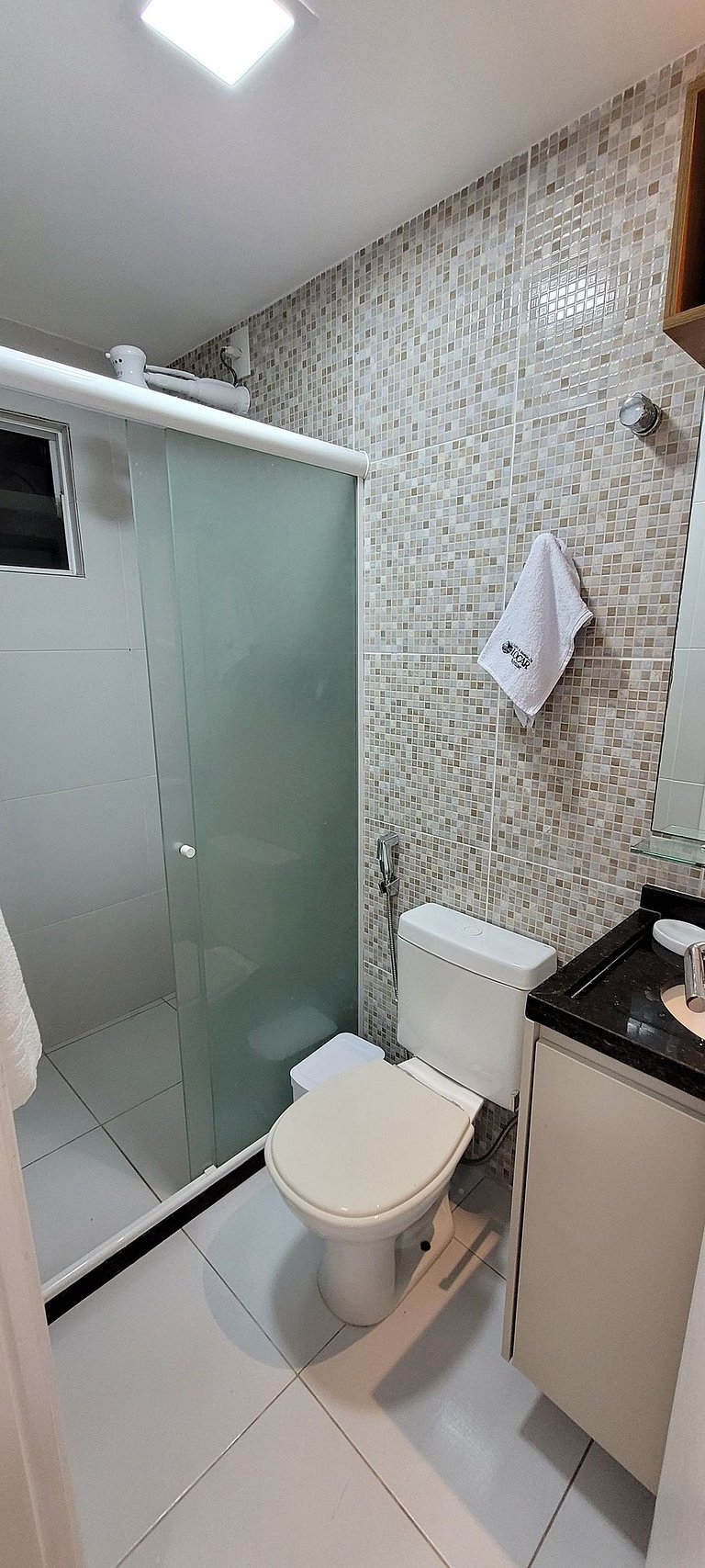 Penthouse at Maria Farinha Beach with Jacuzzi – Flat 203