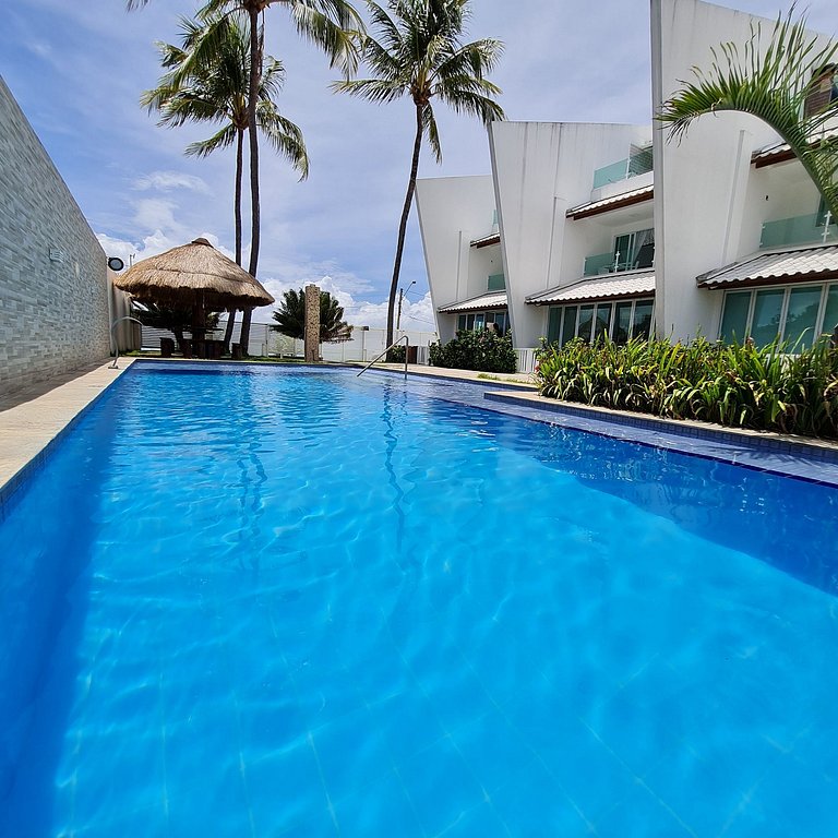 Penthouse at Maria Farinha Beach with Jacuzzi – Flat 203