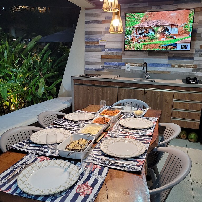 Ground Floor Flat with Private Veranda at Nannai - Locar Hou