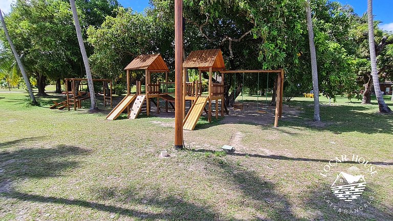 Flat 108 super luxo no Eco Resort Praia dos Carneiros ao lad