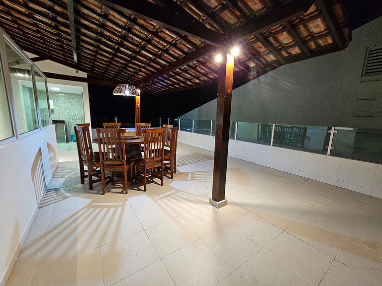Penthouse with Jacuzzi – Maria Farinha | Flat 201