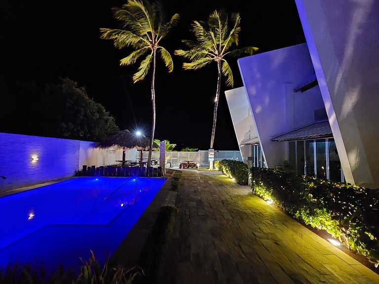 Ground Floor Flat 101 – Oceanfront at Maria Farinha Beach