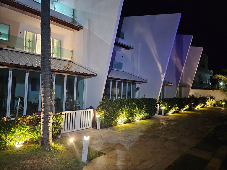 Ground Floor Flat 101 – Oceanfront at Maria Farinha Beach