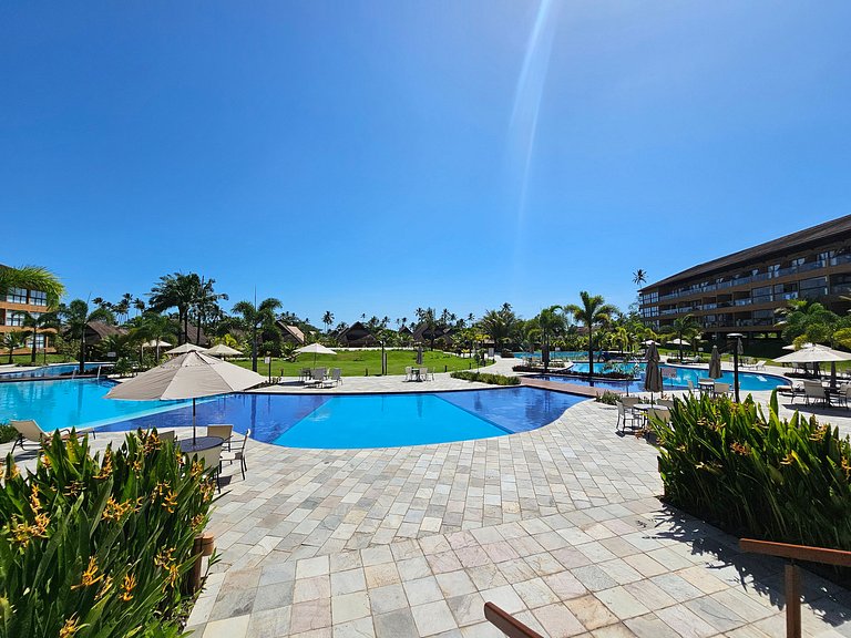 Flat 104 EM Luxo com varanda gourmet no Eco Resort Praia dos