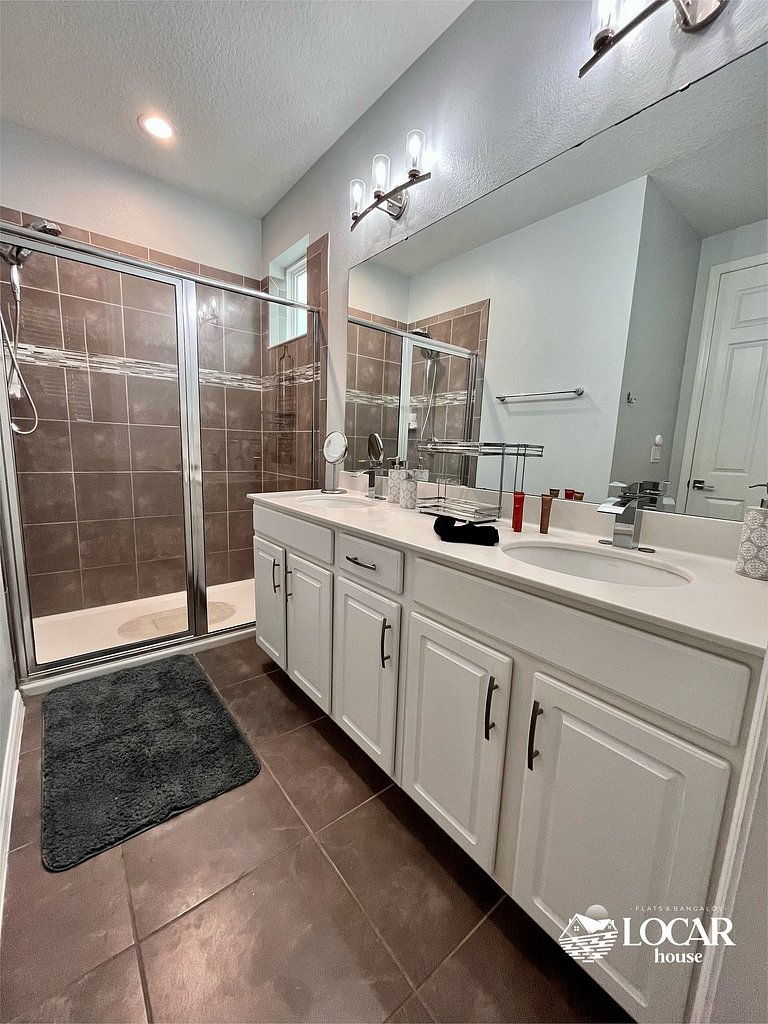 THE best house at Solara Resort 15 min from Disney with 4 bd
