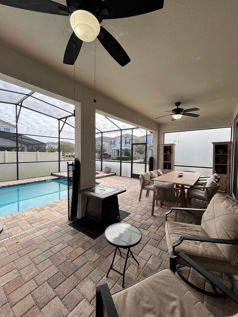 THE best house at Solara Resort 15 min from Disney with 4 bd