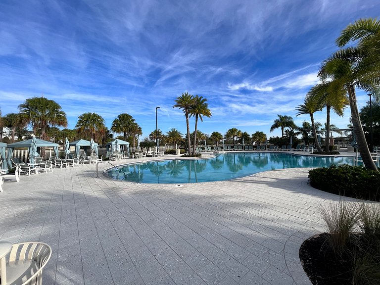 A melhor casa no Solara Resort, 15 min da Disney com 4 quart