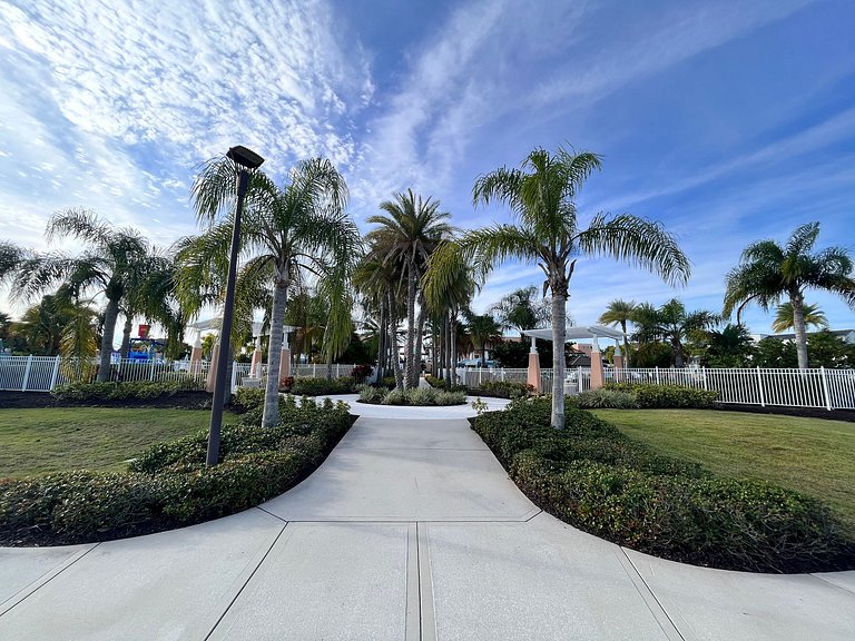 THE best house at Solara Resort 15 min from Disney with 4 bd