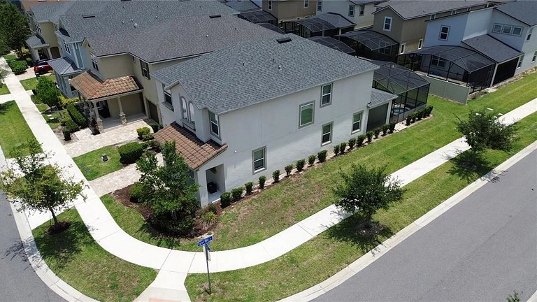 THE best house at Solara Resort 12 min from Disney with 4 bd