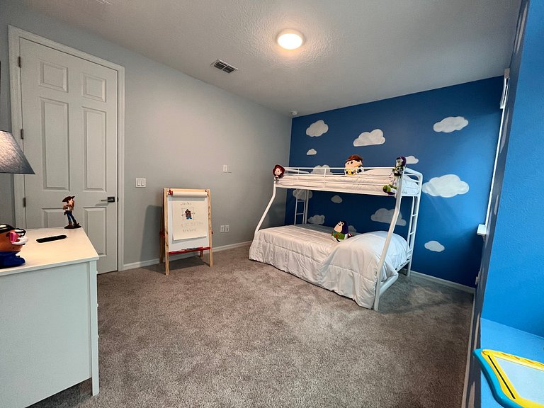 THE best house at Solara Resort 15 min from Disney with 4 bd