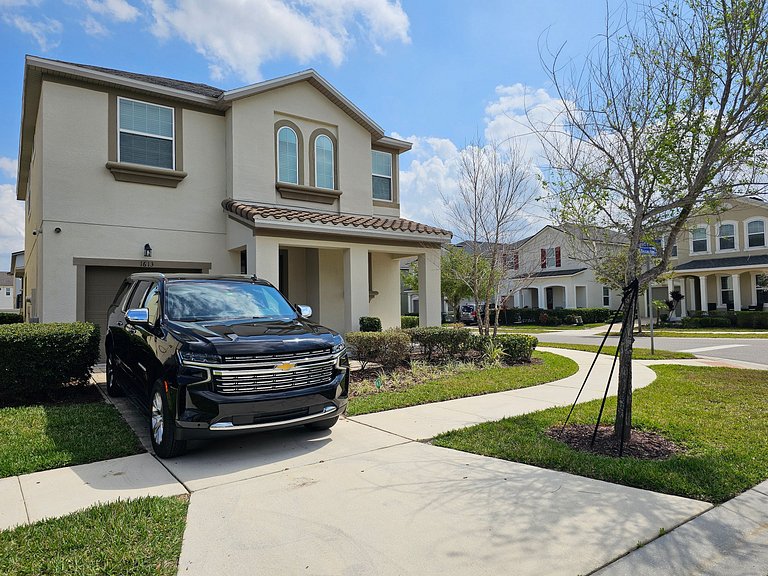 THE best house at Solara Resort 15 min from Disney with 4 bd