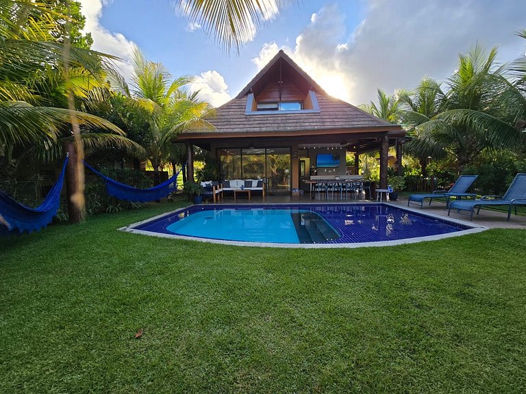 Super Luxury Bungalow with Private Pool and Gourmet Balcony