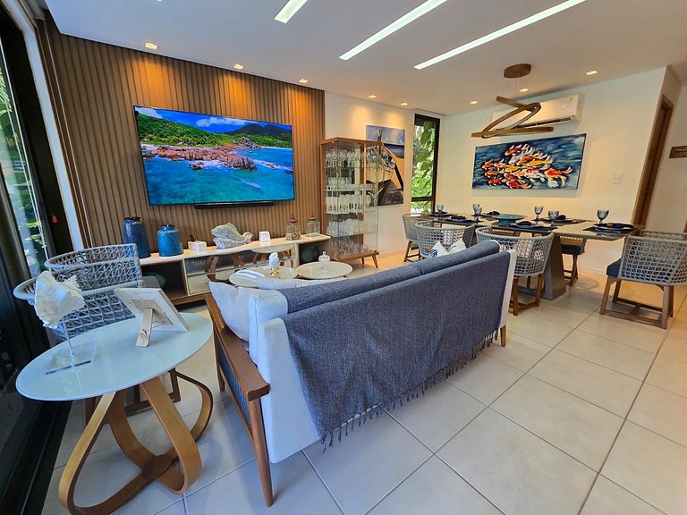 Super Luxury Bungalow with Private Pool and Gourmet Balcony