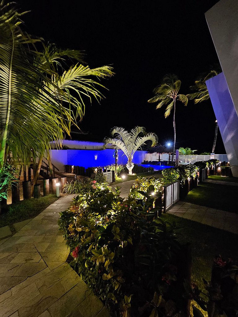 Ground Floor Flat 102 – Oceanfront at Maria Farinha Beach
