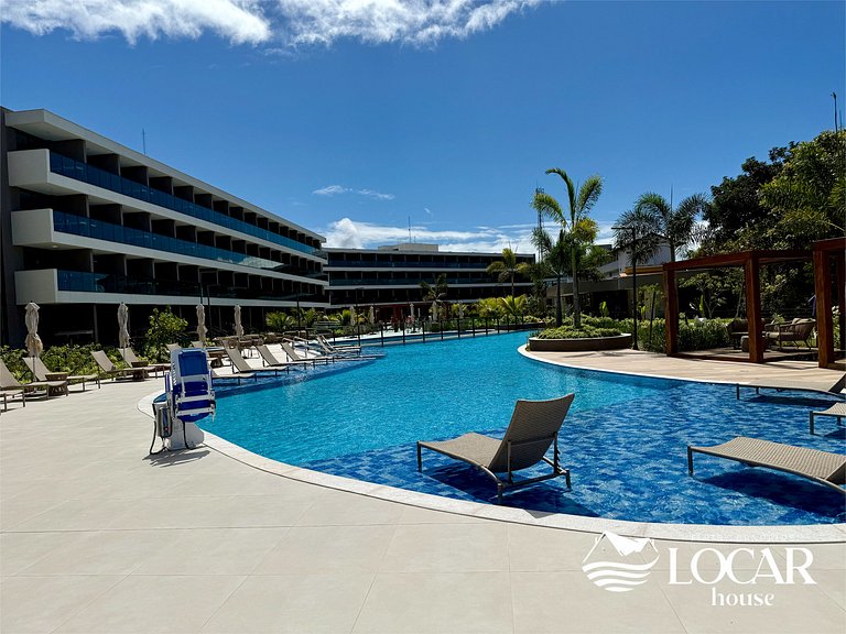 Premium Retreat with Gourmet Balcony and Private Garden in C