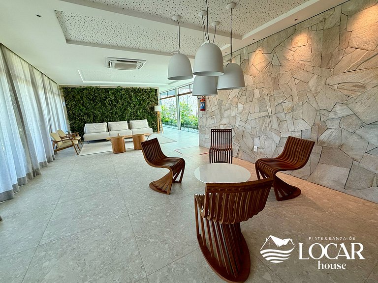 Premium Retreat with Gourmet Balcony and Private Garden in C