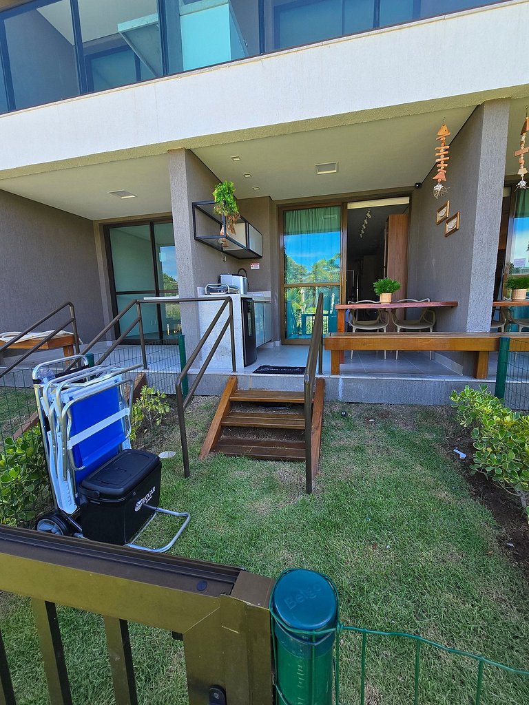 Flat com varanda gourmet e jardim privativo - CUPE