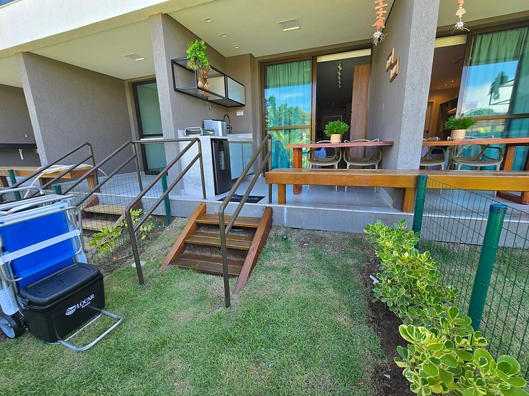 Flat com varanda gourmet e jardim privativo - CUPE
