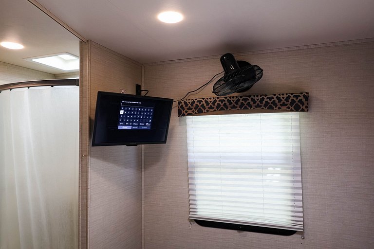 Motorhome Classe C30 – O mais completo para 6 pessoas da Flo