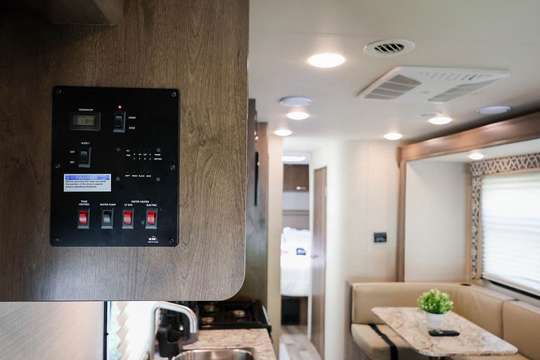 Motorhome Classe C30 – O mais completo para 6 pessoas da Flo