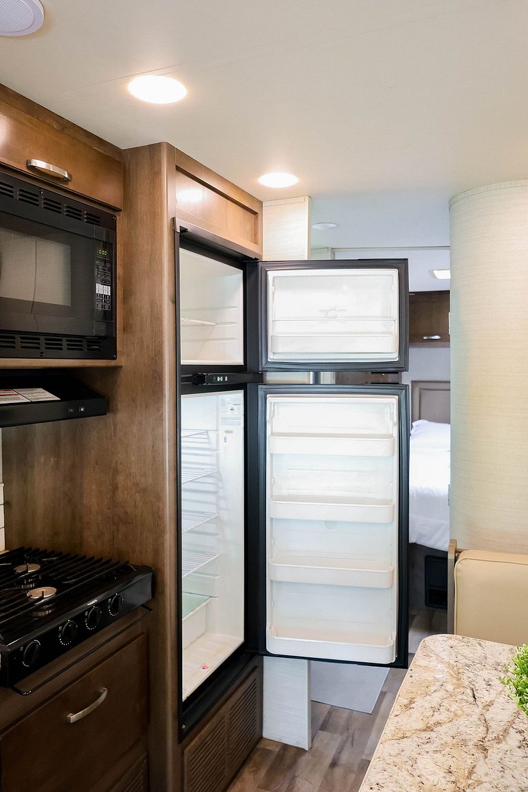 Motorhome Classe C30 – O mais completo para 6 pessoas da Flo