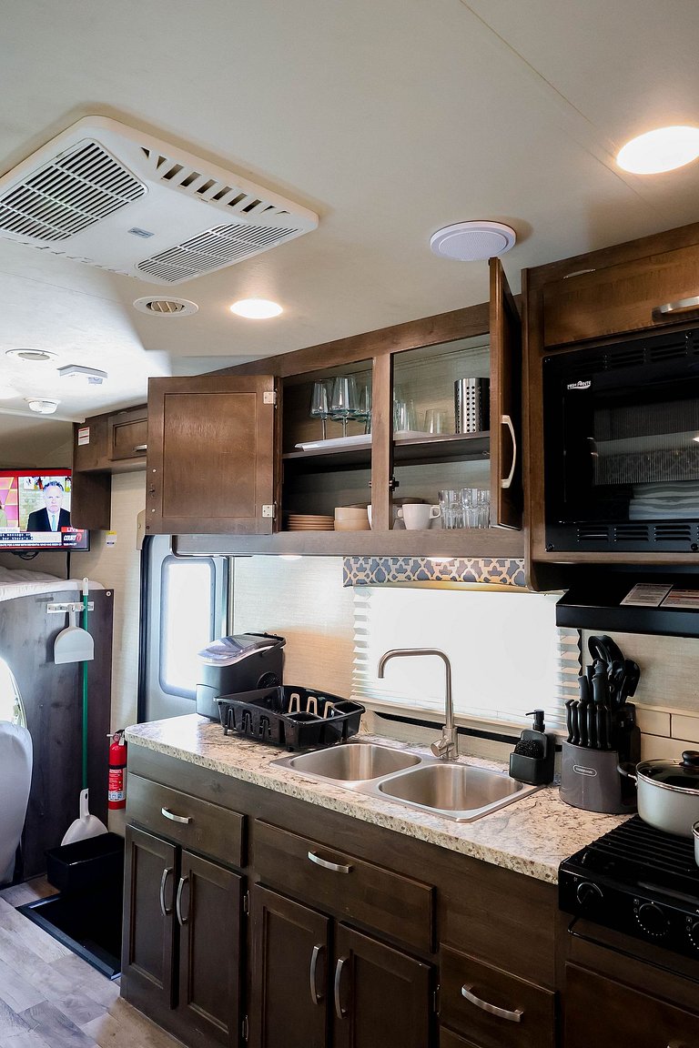 Motorhome Classe C30 – O mais completo para 6 pessoas da Flo