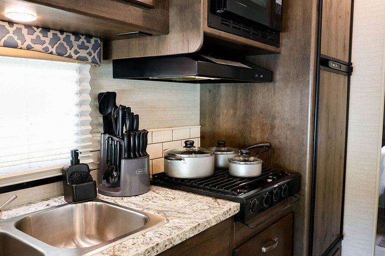 Motorhome Classe C30 – O mais completo para 6 pessoas da Flo