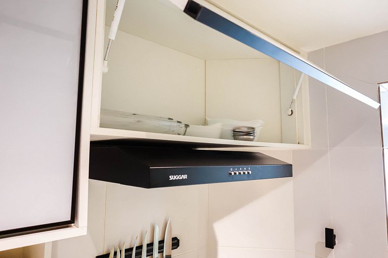 Flat Térreo Frente à Piscina com varanda gourmet