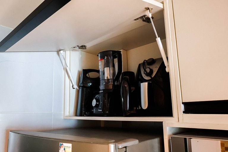 Ground Floor Flat — Poolfront with Gourmet Veranda