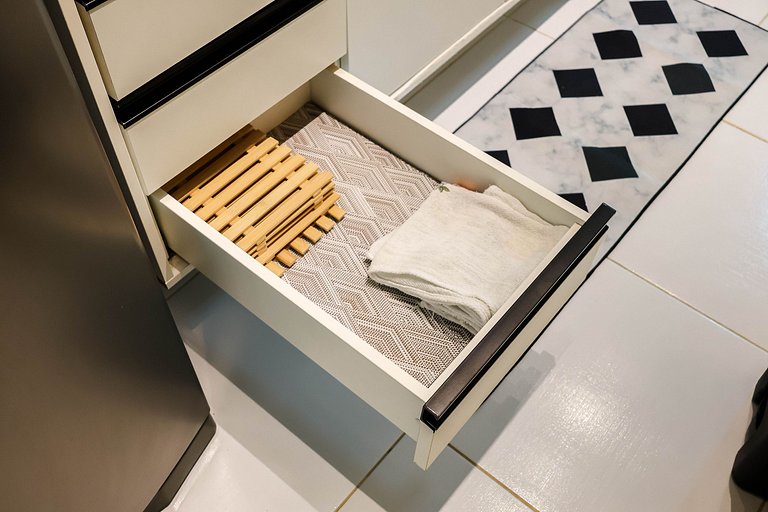 Flat Térreo Frente à Piscina com varanda gourmet - Flat 104