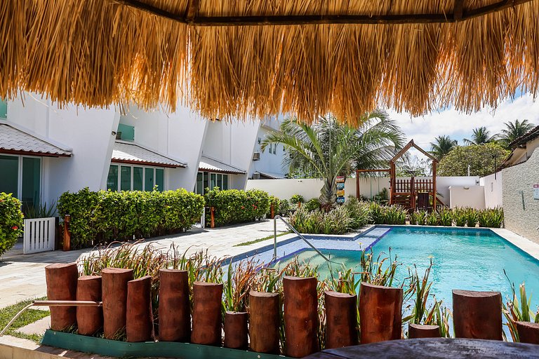 Ground Floor Flat — Poolfront with Gourmet Veranda