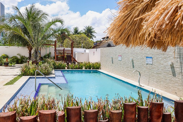 Ground Floor Flat — Poolfront with Gourmet Veranda