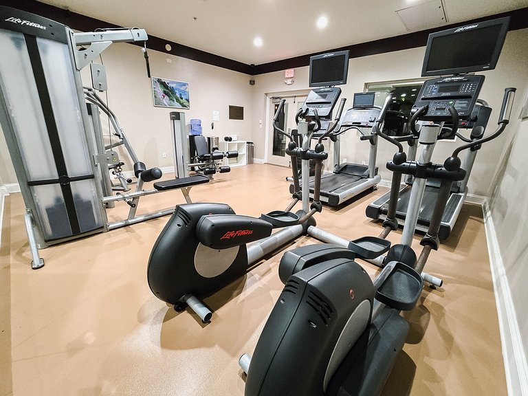 Flat 103 moderno 4min da Universal – The point Orlando