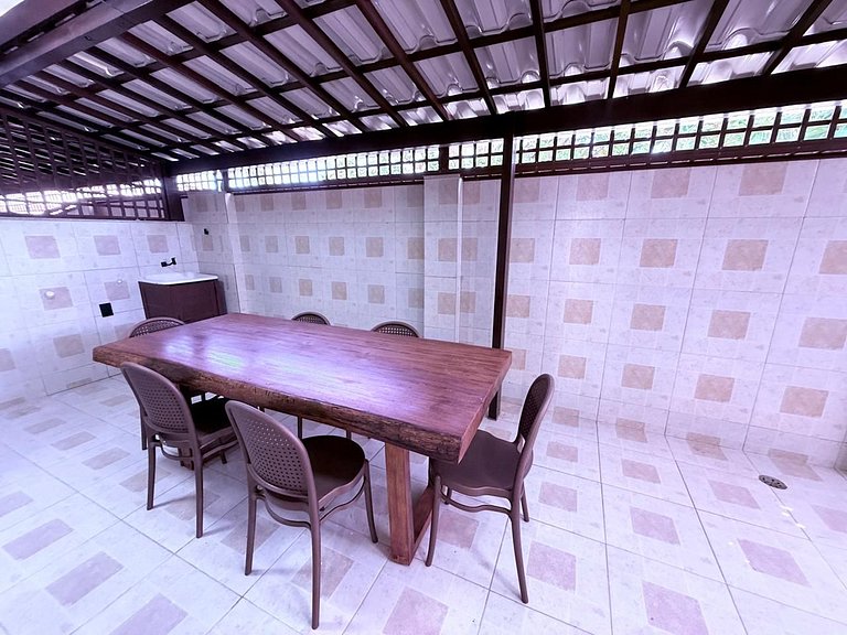 Ground Floor Flat — Poolfront with Gourmet Veranda