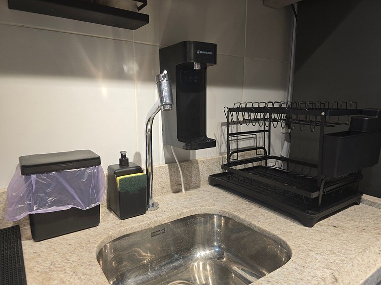 Flat Térreo Frente à Piscina com varanda gourmet