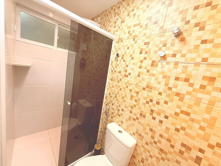 Flat Térreo Frente à Piscina com varanda gourmet - Flat 103