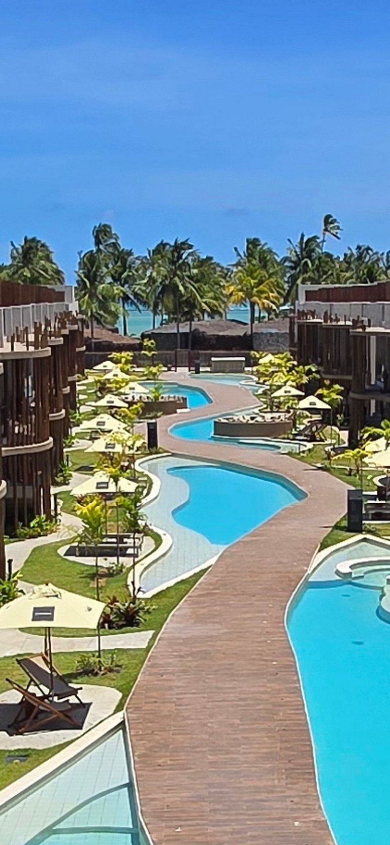 Flat Luxo Beira Mar na Rota dos Milagres 8 pessoas