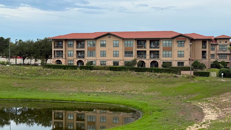 Bella Piazza Resort | Apartamento 13 min da Disney