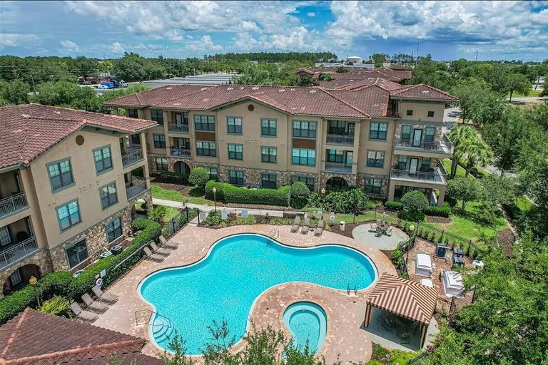 Bella Piazza Resort | Apartamento 13 min da Disney